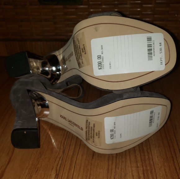 Karl Lagerfeld Gray Suede Heels - Picture 4 of 4